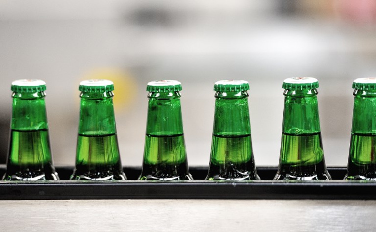 Un enregistrement pirate sur le marché noir de la bière fait scandale en N-Calédonie