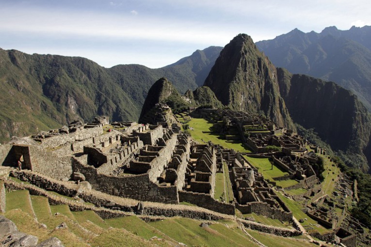 Trois Européens expulsés du Machu Picchu pour avoir montré leurs fesses