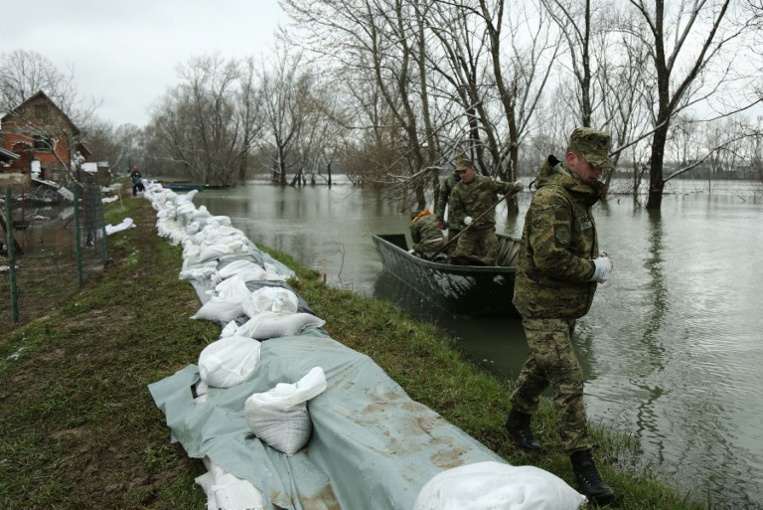 Croatie: plusieurs villages isolés par les inondations