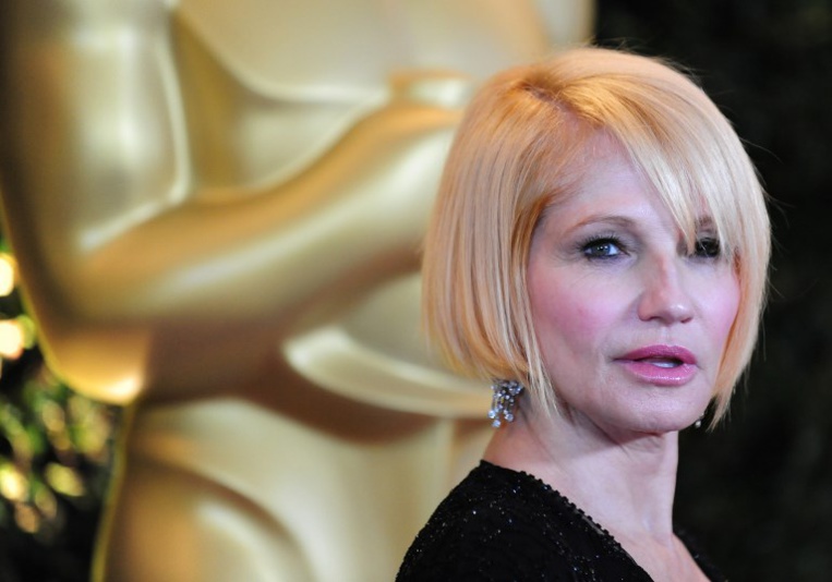 Ellen Barkin accuse Terry Gilliam après ses propos controversés sur #MeToo Ellen Barkin accuse Terry Gilliam après ses propos controversés sur #MeToo