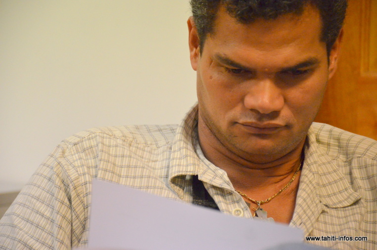 Territoriales : le Tapura retire Teiva Manutahi de sa liste Territoriales : le Tapura retire Teiva Manutahi de sa liste