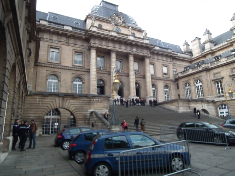 L'avocat général de la Cour de cassation demande le maintien de l'inéligibilité de Gaston Flosse L'avocat général de la Cour de cassation demande le maintien de l'inéligibilité de Gaston Flosse