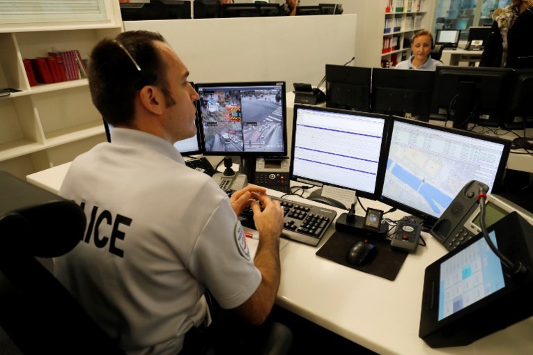 Nice: la Cnil interdit une application d'appels vidéo en direct à la police Nice: la Cnil interdit une application d'appels vidéo en direct à la police