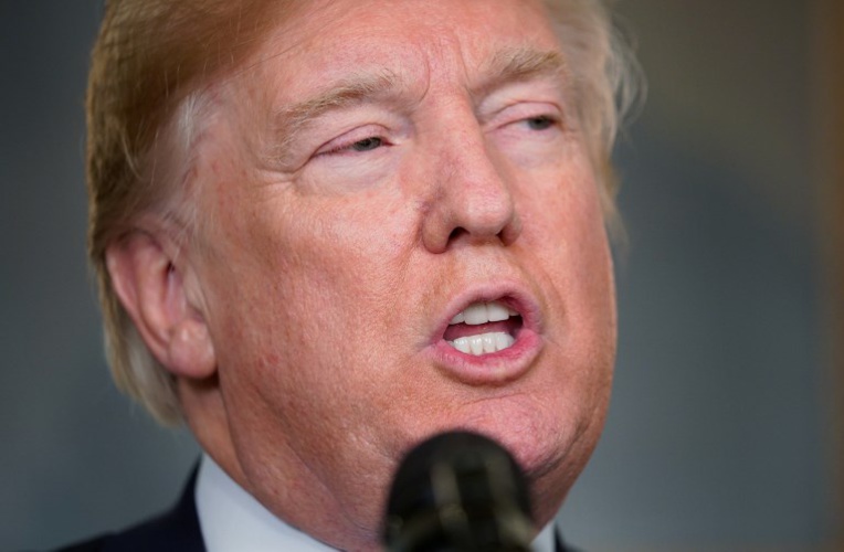 Trump déclenche son offensive commerciale contre la Chine "déloyale" Trump déclenche son offensive commerciale contre la Chine "déloyale"