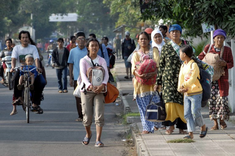Séisme de magnitude 6,4 au large de l'Indonésie, brève alerte au tsunami Séisme de magnitude 6,4 au large de l'Indonésie, brève alerte au tsunami