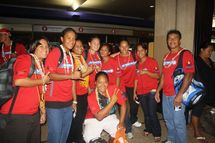 Championnat du monde de va'a: la délégation Polynésienne en partance pour Nouméa.