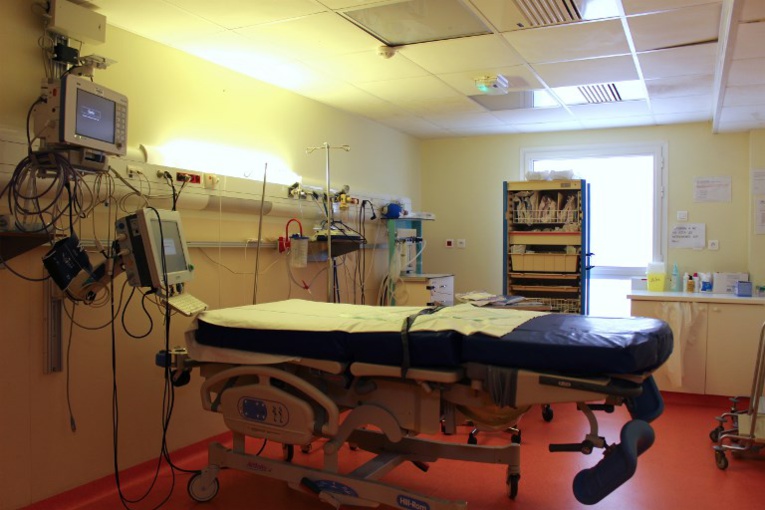 Mayotte: 40 professionnels de santé en renfort à l'hôpital en difficulté Mayotte: 40 professionnels de santé en renfort à l'hôpital en difficulté