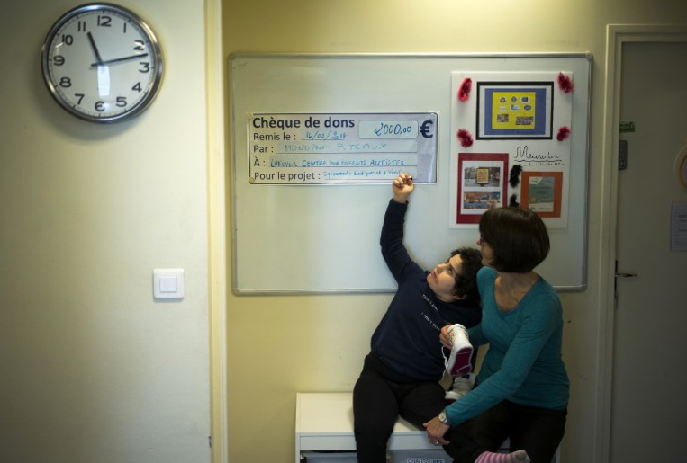 Comment s'occuper d'un enfant autiste? Des vidéos qui dédramatisent Comment s'occuper d'un enfant autiste? Des vidéos qui dédramatisent