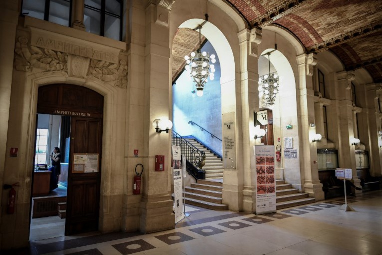 Université: début du classement des dossiers, au cœur de la réforme contestée Université: début du classement des dossiers, au cœur de la réforme contestée