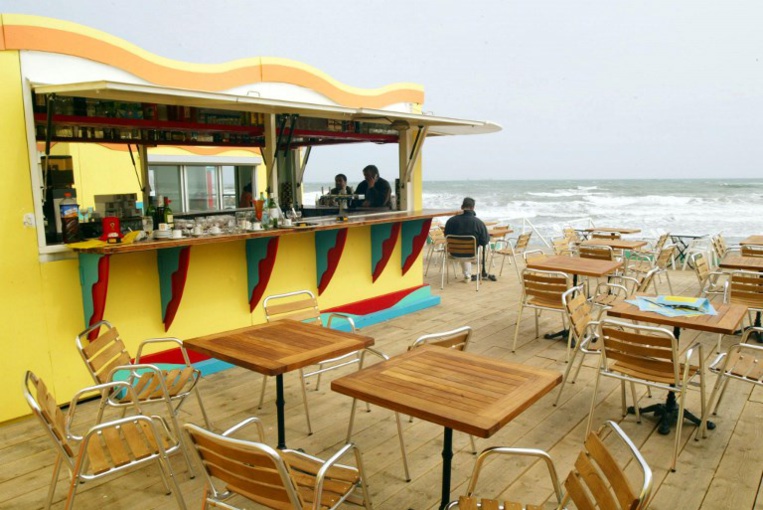 La Réunion: tensions à La Réunion autour de paillotes de plage La Réunion: tensions à La Réunion autour de paillotes de plage