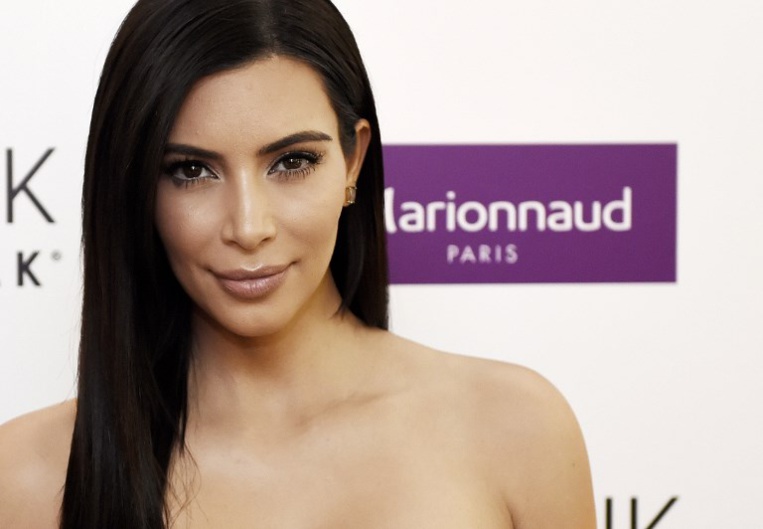 Braquage de Kim Kardashian: un suspect arrêté sur la Côte d'Azur