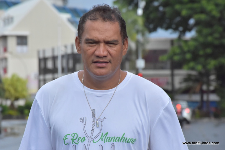 "Bâtir une Polynésie plus prospère, plus juste et plus solidaire" (Nena) "Bâtir une Polynésie plus prospère, plus juste et plus solidaire" (Nena)