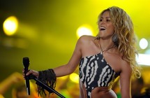 A J-1, Shakira ouvre le bal du Mondial