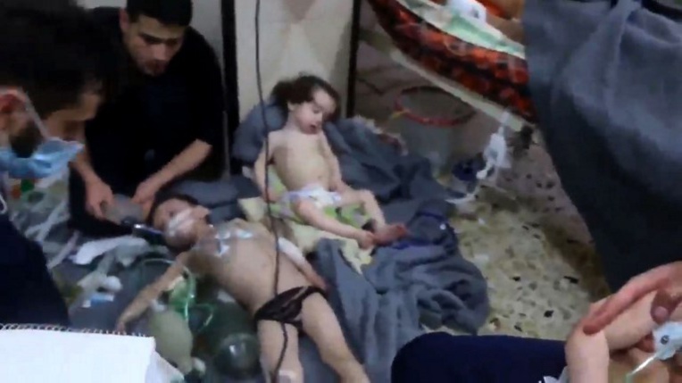 Des experts sur le lieu de l'attaque chimique présumée en Syrie
