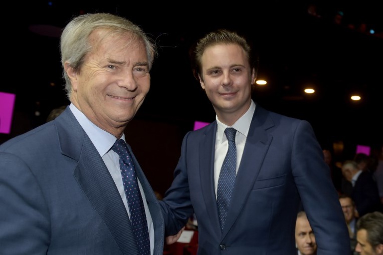 Vincent Bolloré cède sa place à son fils Yannick à la présidence de Vivendi Vincent Bolloré cède sa place à son fils Yannick à la présidence de Vivendi