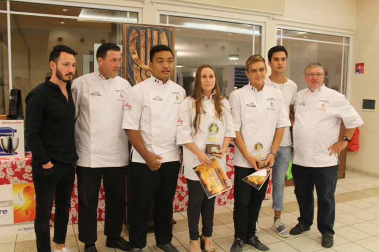 Le podium de la catégorie "Espoirs". Le podium de la catégorie "Espoirs".