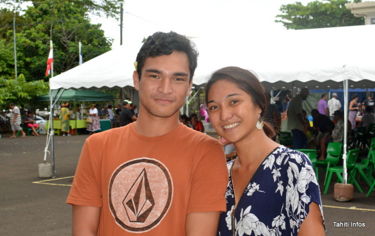 Territoriales 2018 : Ambiance joyeuse dans les bureaux de vote Territoriales 2018 : Ambiance joyeuse dans les bureaux de vote