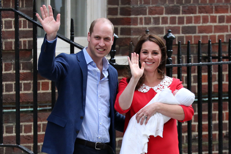 Troisième enfant pour le prince William et son épouse Kate, un garçon