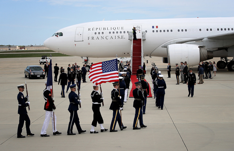 Macron en visite d'Etat à Washington pour des discussions délicates avec Trump Macron en visite d'Etat à Washington pour des discussions délicates avec Trump