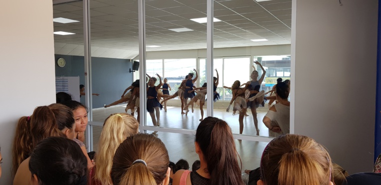 : Les danseurs et danseuses du centre Vanessa Roche s'entraînent depuis plusieurs mois pour le spectacle.
