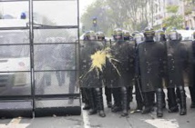 Violences du 1er-Mai: la stratégie policière contestée Violences du 1er-Mai: la stratégie policière contestée