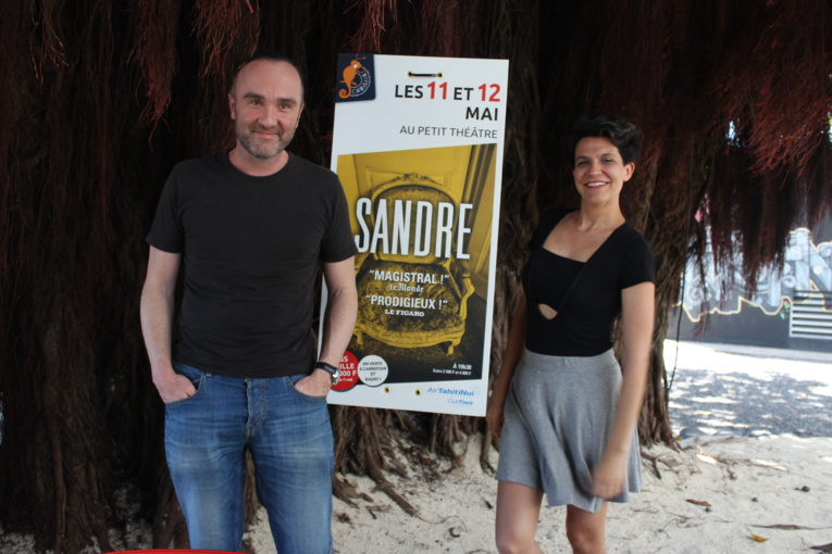 Le comédien, Erwan Daoupharse et l'auteure, Solenn Denis sont de retour au fenua. Le comédien, Erwan Daoupharse et l'auteure, Solenn Denis sont de retour au fenua.