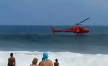 Chute d'un hélicoptère près d'une plage à Rio, un mort Chute d'un hélicoptère près d'une plage à Rio, un mort