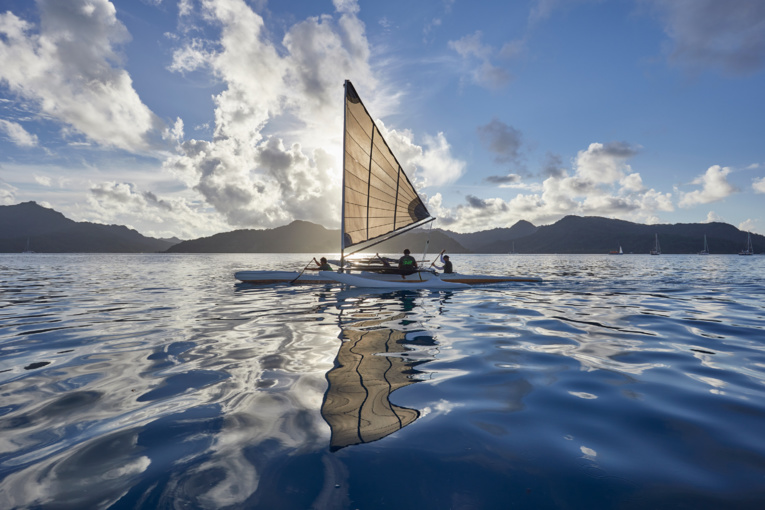 Peu de vent pour la 2ème journée de la Tahiti Pearl Regatta