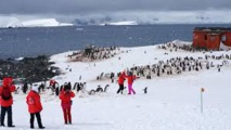 La régulation du tourisme, une urgence dans l'Antarctique La régulation du tourisme, une urgence dans l'Antarctique