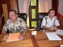 Les rapporteurs (de gauche à droite) : Félix FONG et Michel CERDINI