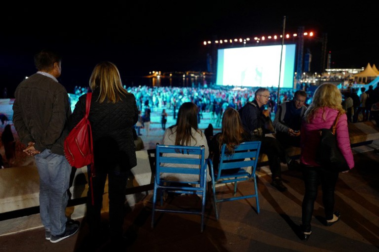 Bientôt incontournable dans le cinéma? La technologie blockchain défile à Cannes