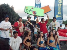 Body-Long-Knee-Stand Up Paddle 3 : LEE THAM Maui, DINARD Teavanui, TAHUTINI Heifara, LUCIANI Pascal, DAVID Vetea et LUCIANI Heremoana au top !