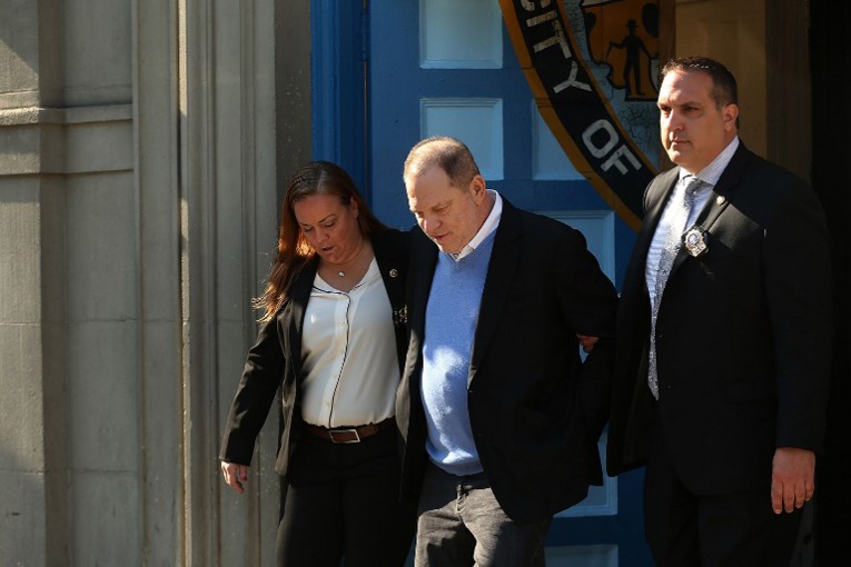 Weinstein inculpé pour viol et agression sexuelle à New York Weinstein inculpé pour viol et agression sexuelle à New York