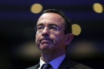 Calédonie: Retailleau pour un "non, clair et net" à l'indépendance