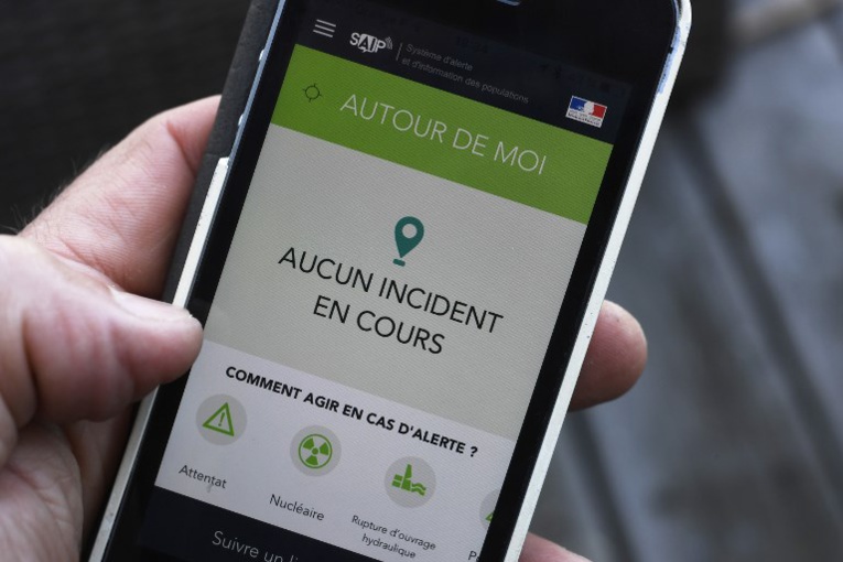 Alerte attentat: le gouvernement abandonne le système SAIP et mise sur les réseaux sociaux