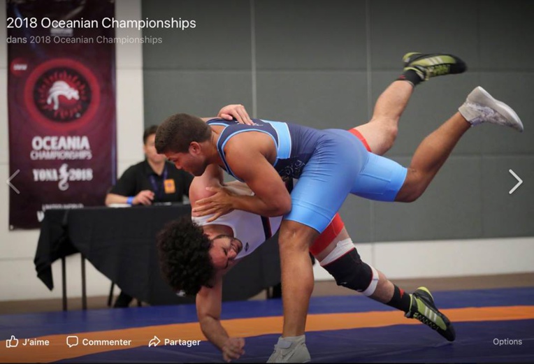 Deux médailles d'or pour Henri Burns Deux médailles d'or pour Henri Burns