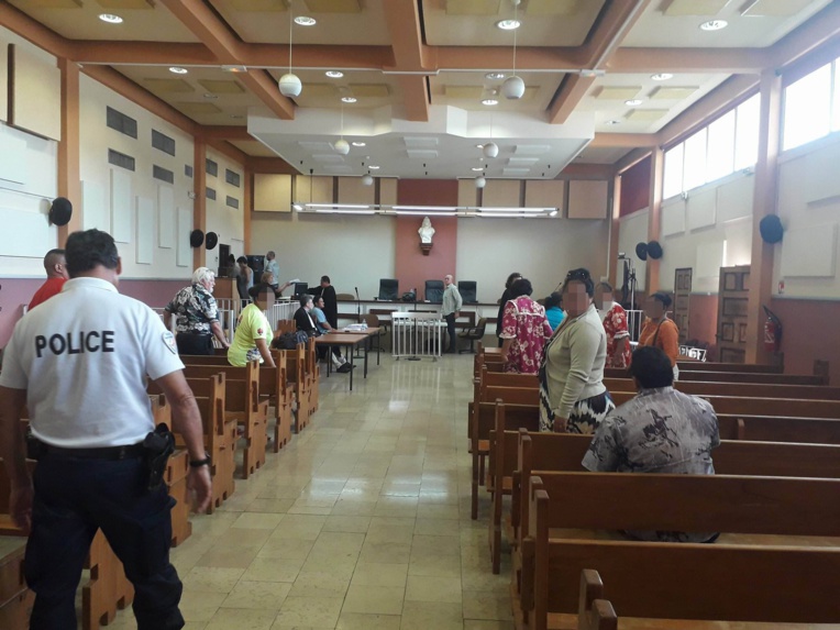 Cour d'assises : l'accusé condamné à 5 ans de prison Cour d'assises : l'accusé condamné à 5 ans de prison