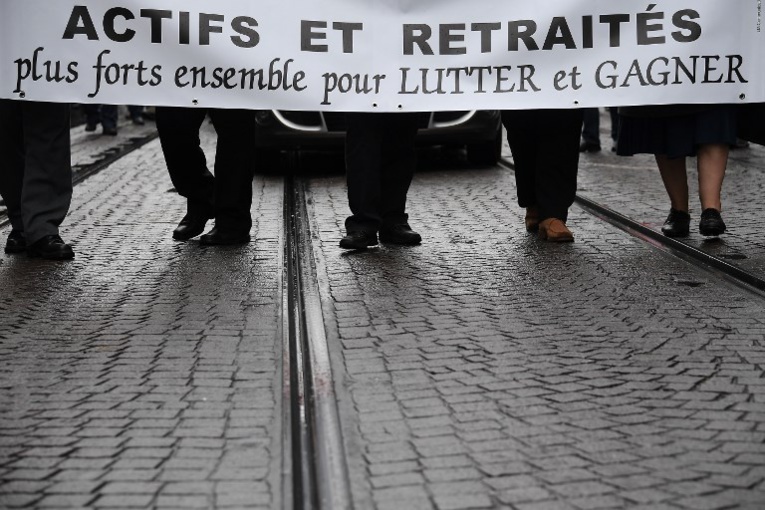 Retraites: une grande "consultation" en attendant la réforme