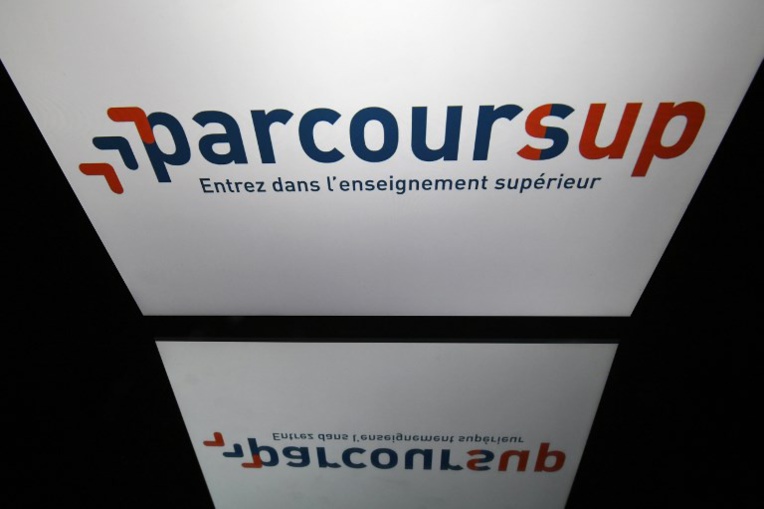 Parcoursup: une commission réoriente des candidats recalés Parcoursup: une commission réoriente des candidats recalés