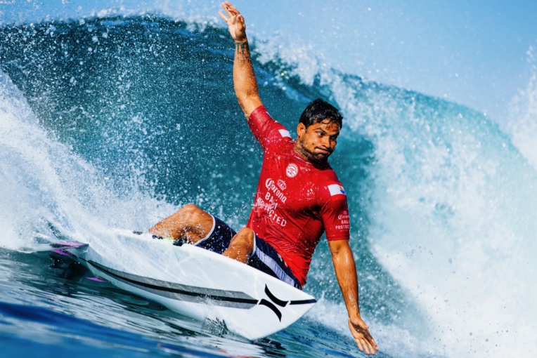 Surf Pro - Corona Bali Protected : Belle deuxième place pour Michel Bourez