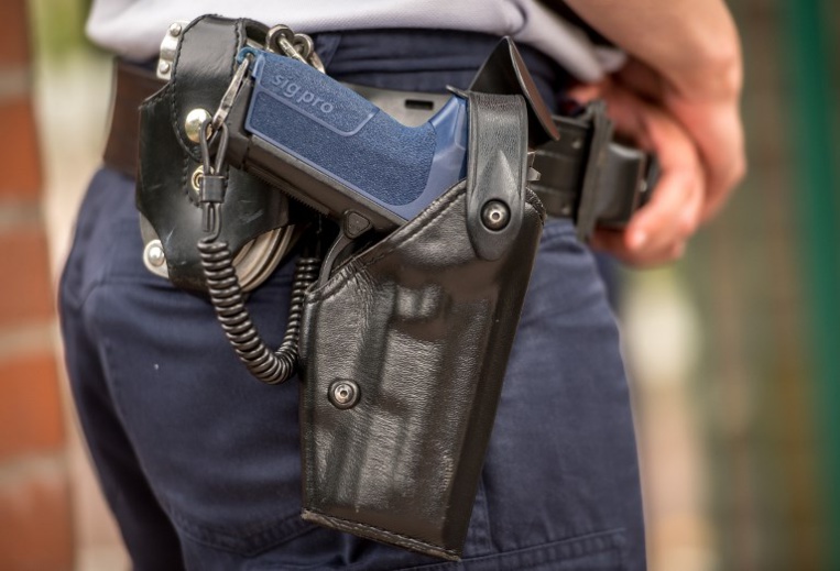 La Réunion: un ancien policier condamné à la perpétuité pour le meurtre de sa compagne