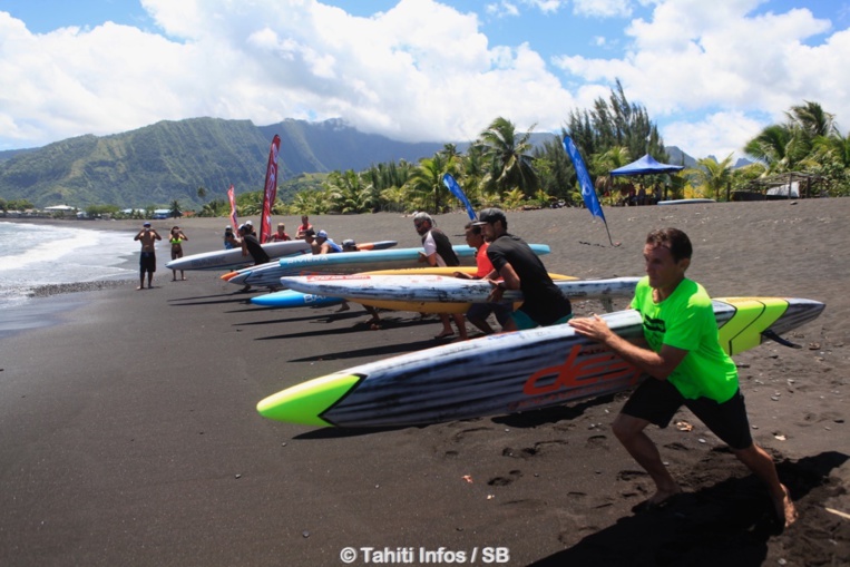 Le prone et le sauvetage côtier sportif sont également en train de se développer en Polynésie