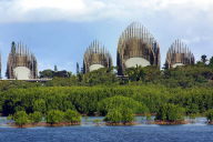 Un hymne, une devise, un billet de banque pour la Nouvelle-Calédonie