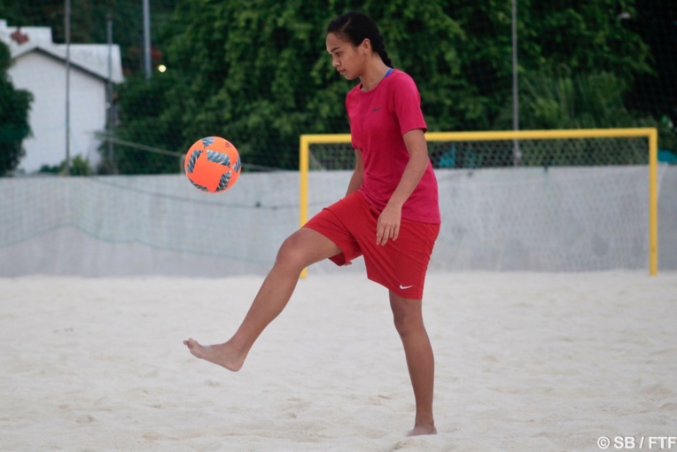 Rani Perry est passionnée de football, sous toutes ses formes Rani Perry est passionnée de football, sous toutes ses formes