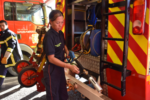 Vaite Samg-Mouit "il faut plus de femmes chez les pompiers permanents"