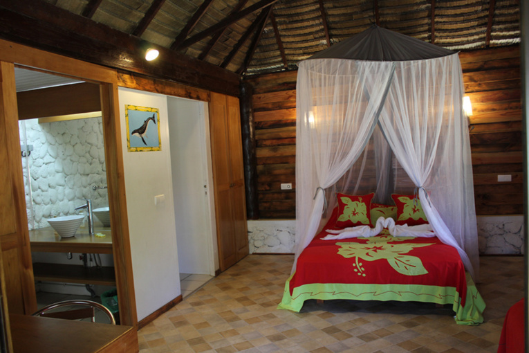 Les bungalows sont fonctionnels et joliment décorés.