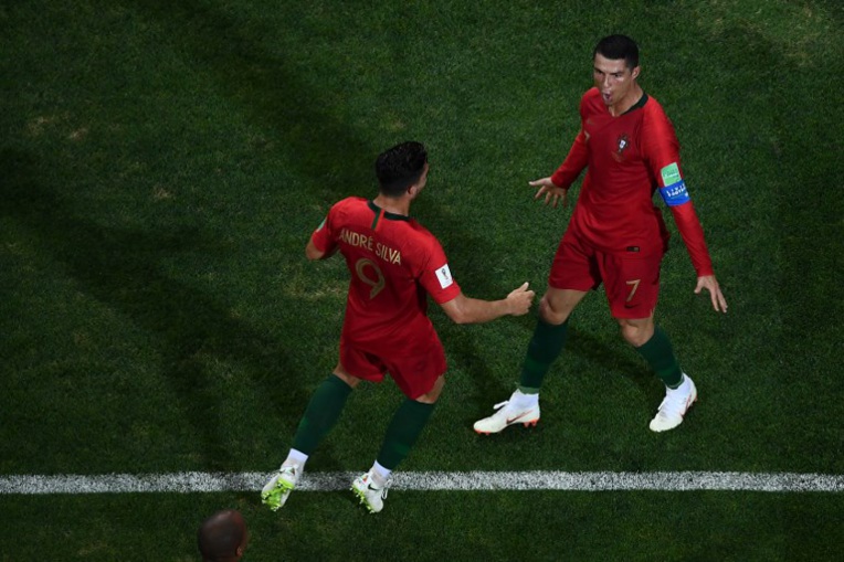 Portugal-Espagne : Diego Costa a essayé, mais il n'y a qu'un Cristiano Ronaldo