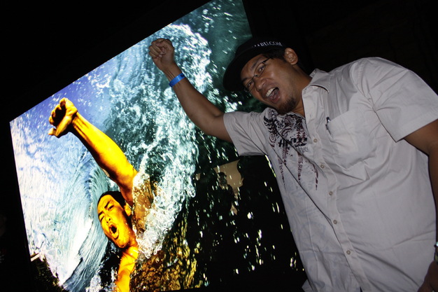 Maiko Mou le photographe de surf tahitien consacré à la Red Bull Illume de Dublin