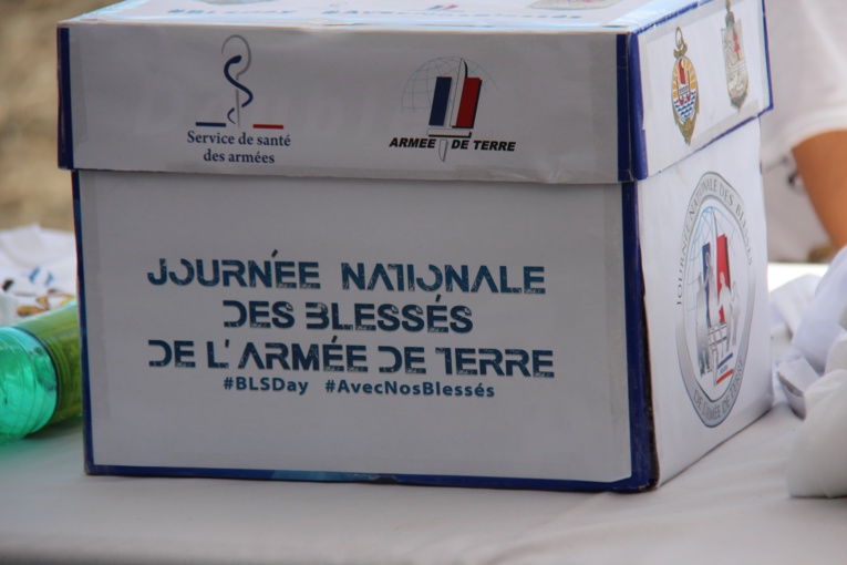 L'armée honore ses blessés L'armée honore ses blessés