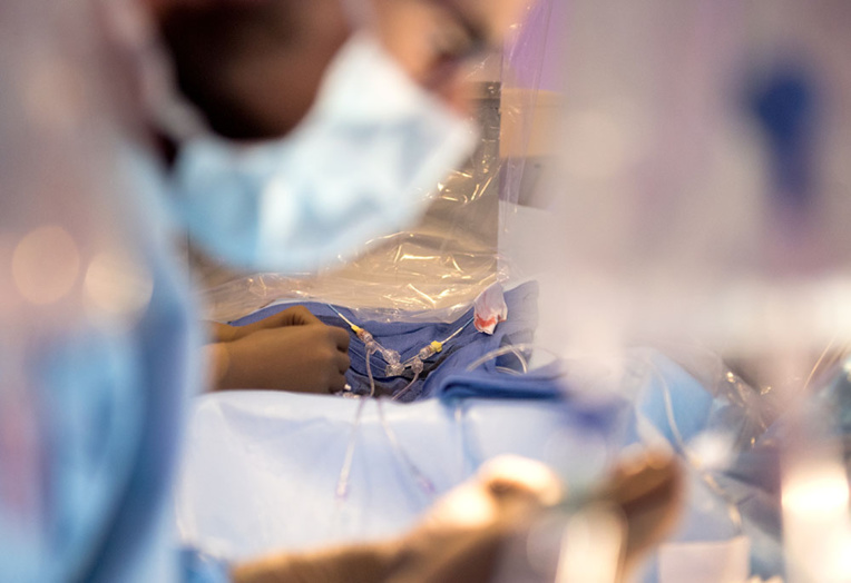 Des médecins alertent sur "une mise en danger de la vie d'autrui" Des médecins alertent sur "une mise en danger de la vie d'autrui"